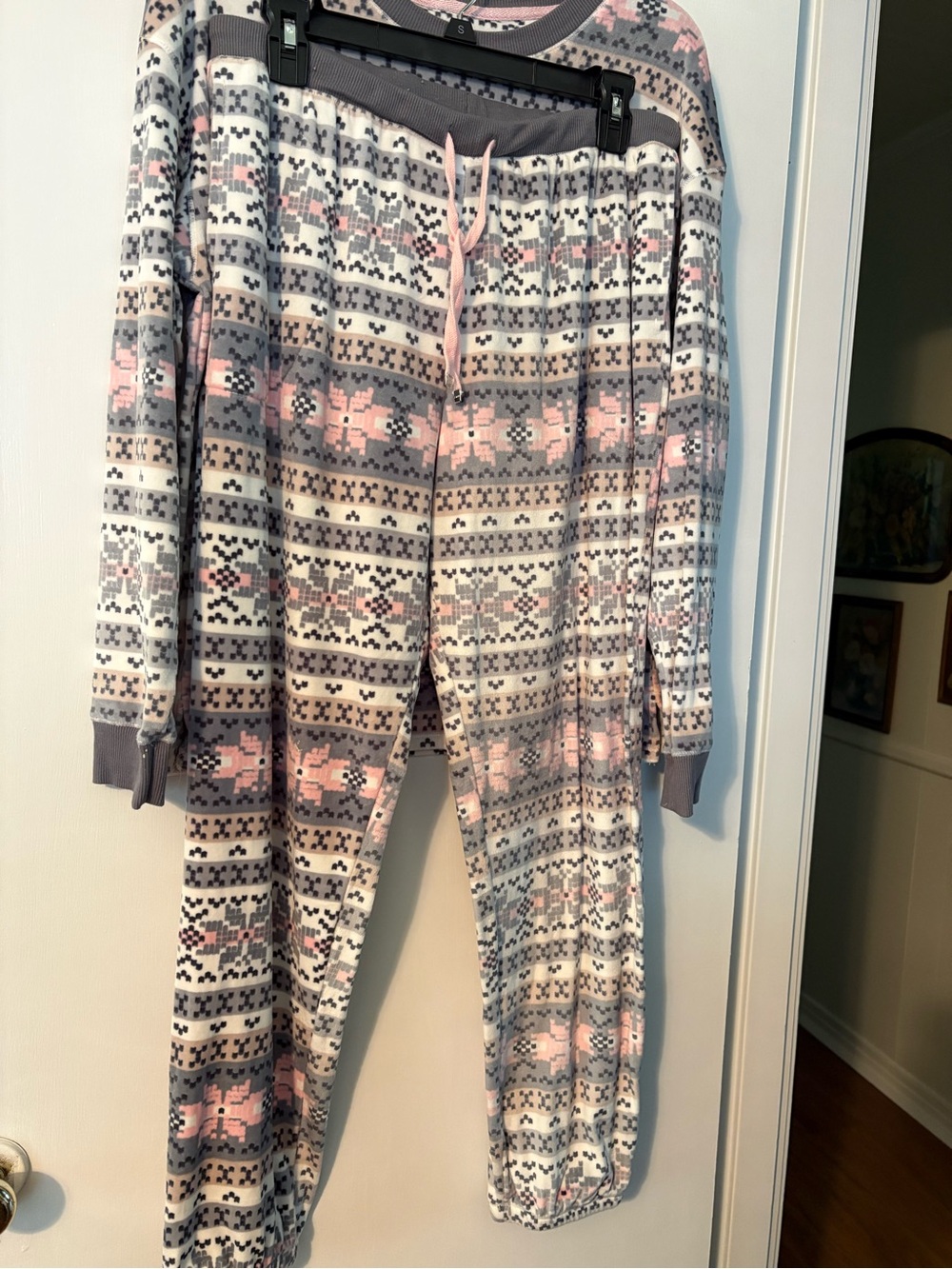 Kensie Fair Isle Pajama Set in Pink, Gray & Cream Super Soft Fleece NWOT